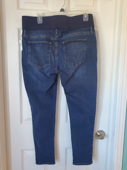 Sold - Picture 3 of 7